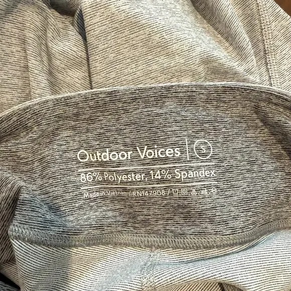 OUTDOOR VOICES Warmup Legging Gray Colorblock Sz S 7/8 Length - Picture 4 of 5